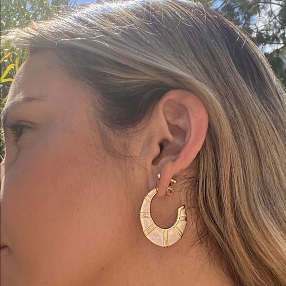 Gold Filled Mother of Pearl Statement Hoops - Picture 4 of 10